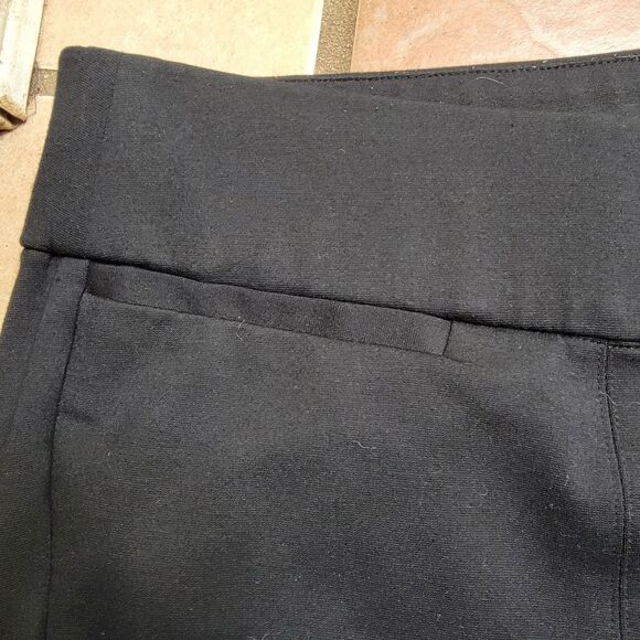 Lane Bryant Nwot Black Ponte Pull-On Straight Leg Pant Pants Size 24 - Picture 4 of 6